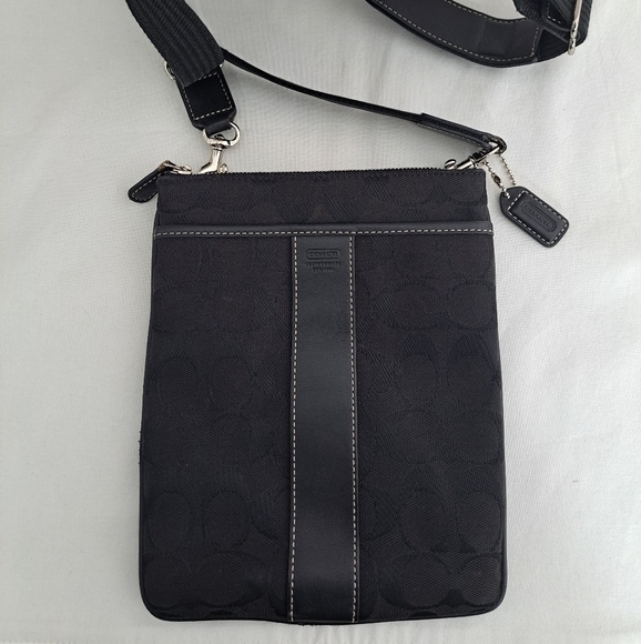 Coach Signature jacquard leather accent crossbody bag black - Picture 2 of 7